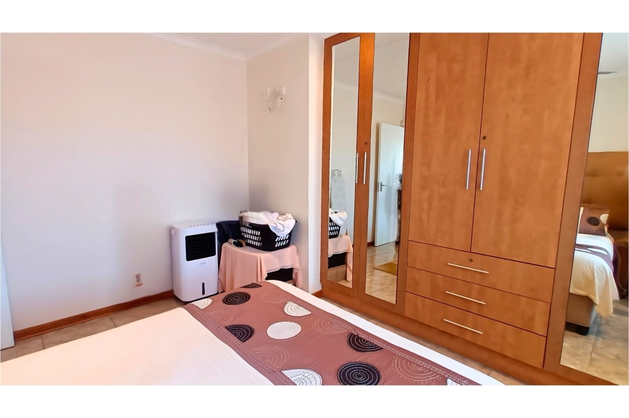 4 Bedroom Property for Sale in Blue Bend Eastern Cape